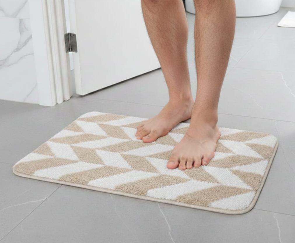 Microfiber Anti slip Rubber Backed Bath Mat - 45 x 75cm (Beige Check)