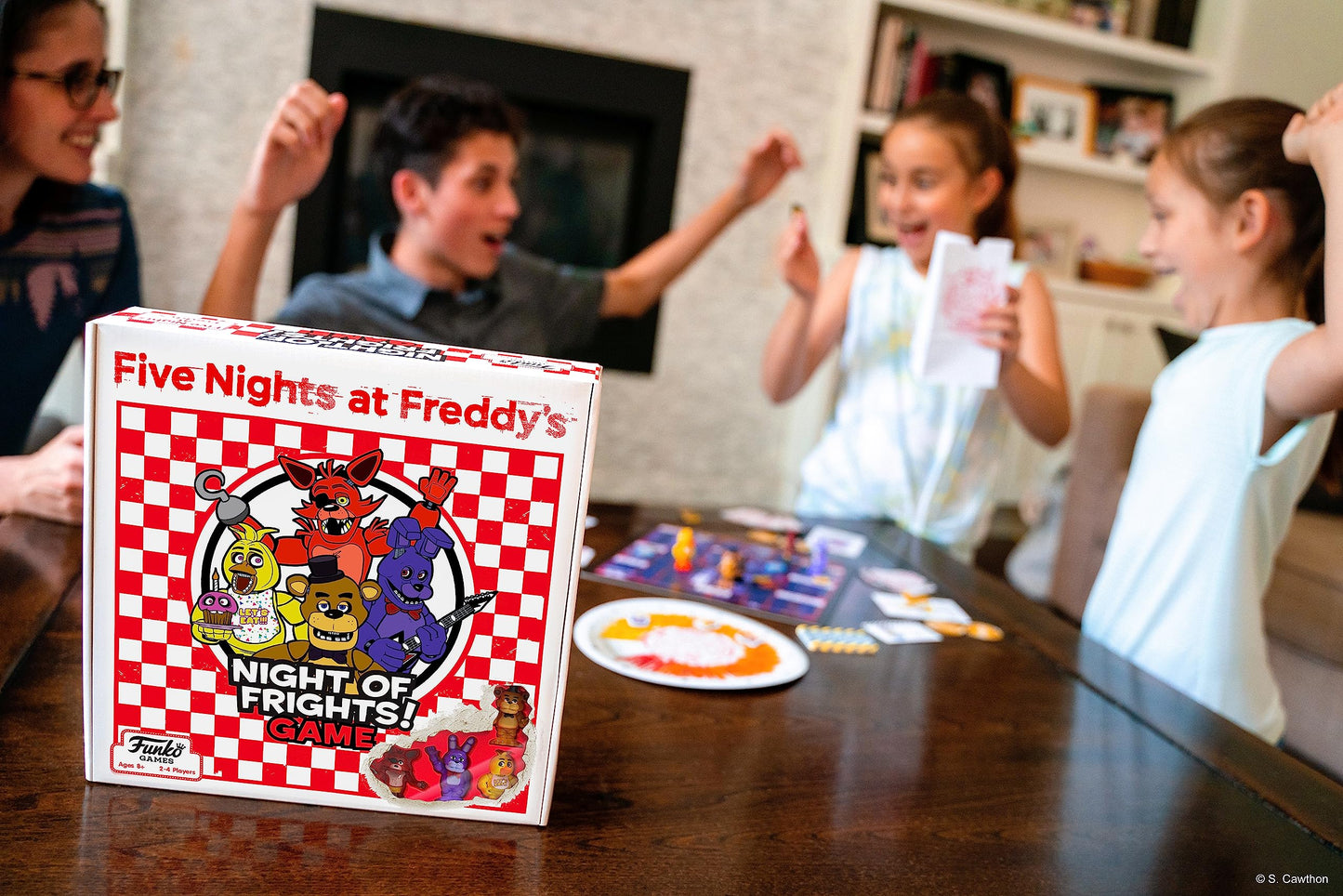 Funko - Five Night's at Freddy's (FNAF) - Nights of Fright Board Game, 2-4 Players, Family Game